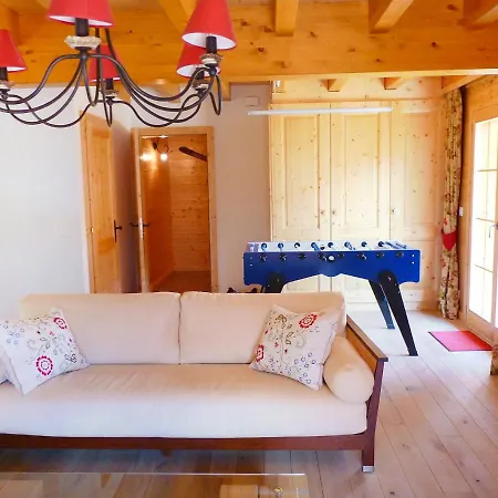 Chalet Voltaire Chalet